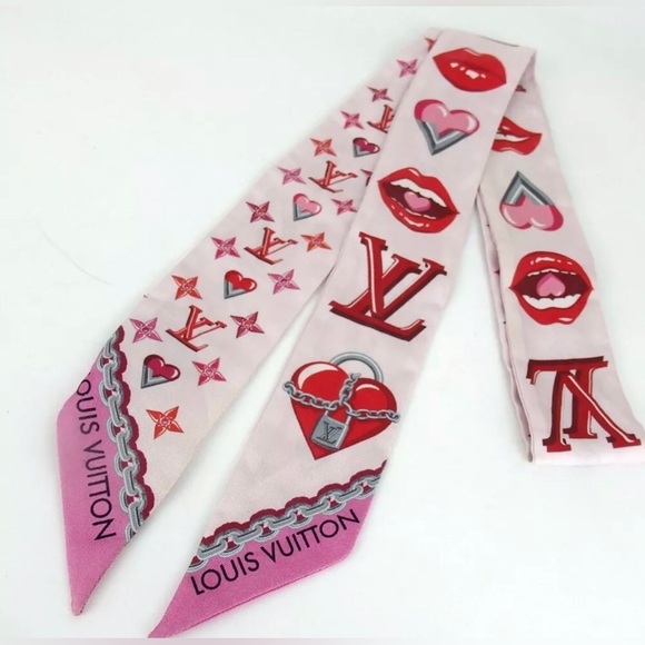 LOUIS VUITTON Lucky Monogram BB Silk Scarf ✨🤩👄❤️‍🔥 - Picture 1 of 13